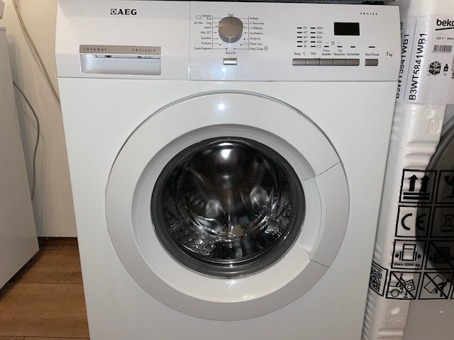 VERKOCHT!!350 euro Bijna Nieuw Nieuwste Model AEG 6000 Series 9Kg A+++