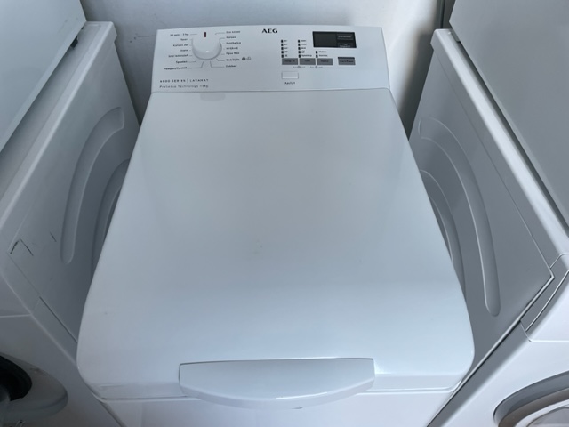 350 euro.Bijna Nieuw amper gebruikt AEG 6000 Series ProSense Technolog